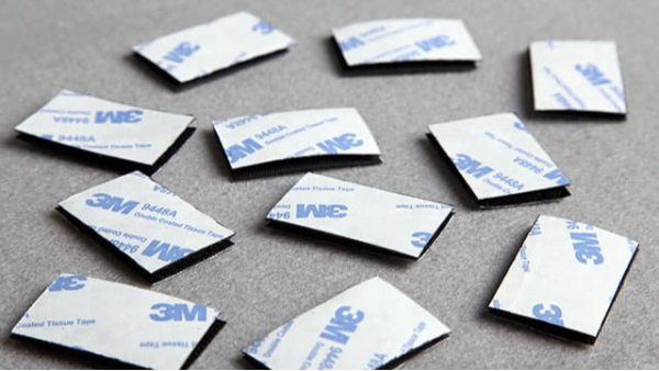 悄悄地告訴你，冬季為什么有些背膠魔術貼會粘度下降？